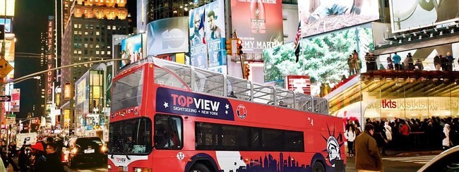 Lights! Camera! Times Square Fashion Week kicks off a Digital Fashion Experience on a NYC Double Decker Bus!